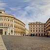 Piazza e palazzo montecitorio - Roma (Lazio)